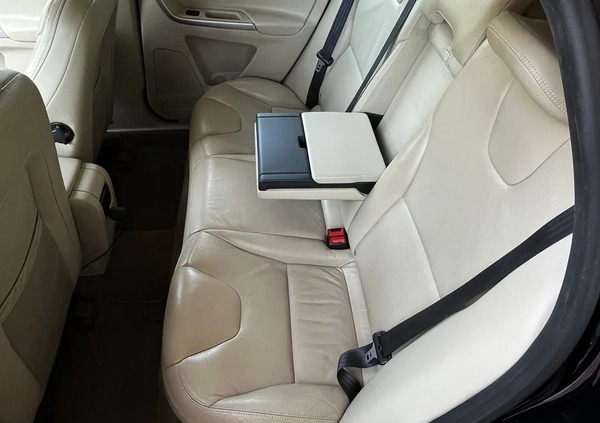 Volvo XC 60 cena 49900 przebieg: 250000, rok produkcji 2010 z Radom małe 352